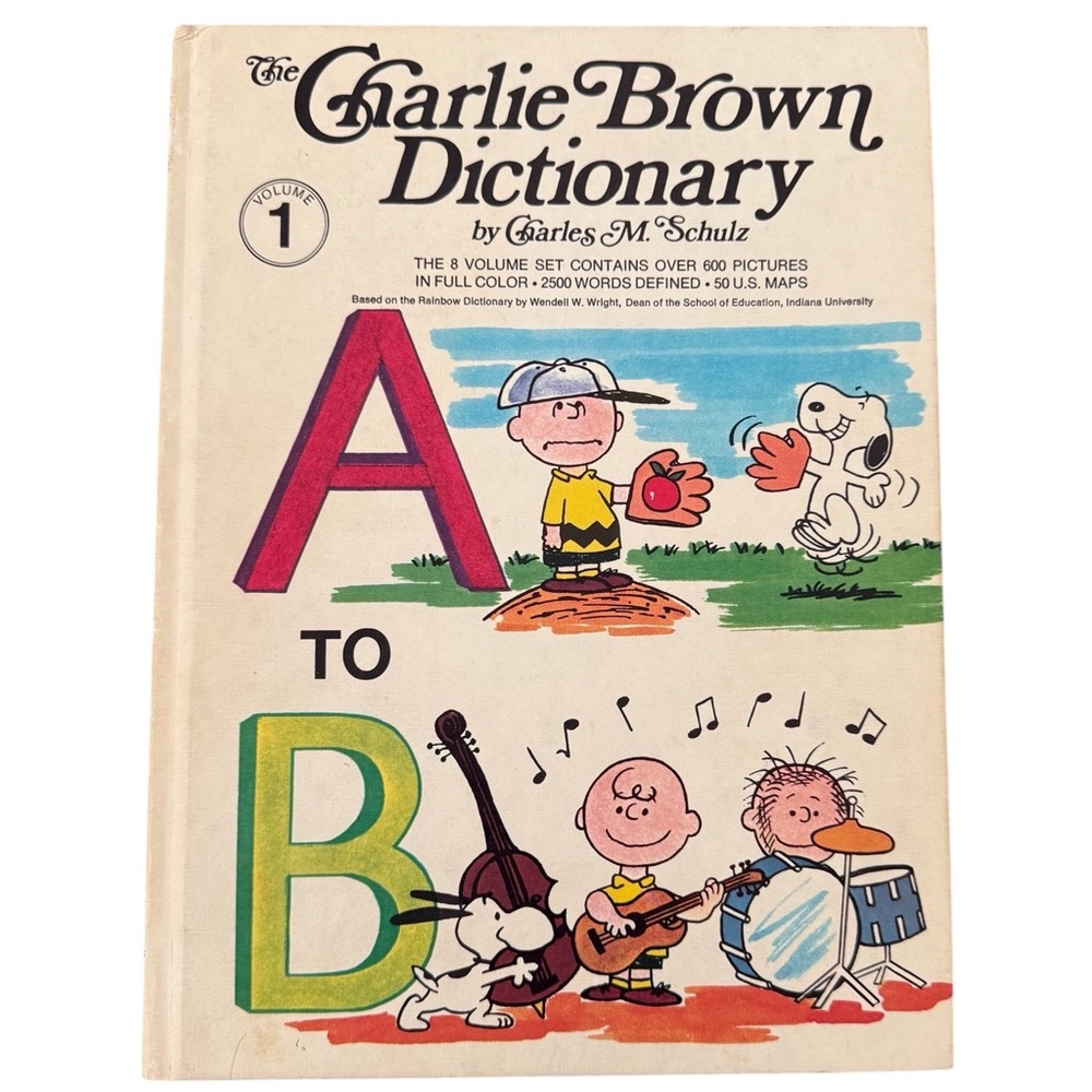 Vintage 1973 The Charlie Brown Dictionary Charles M. Schulz Hardcover Book